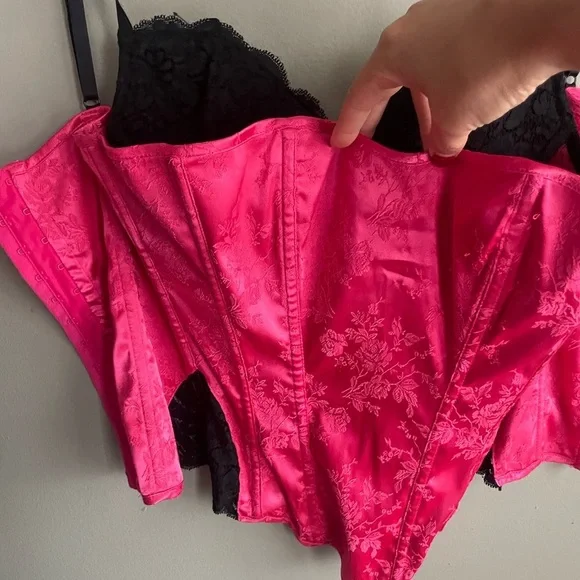 Fredericks of Hollywood Lace Corset Bustier. - Picture 2 of 9